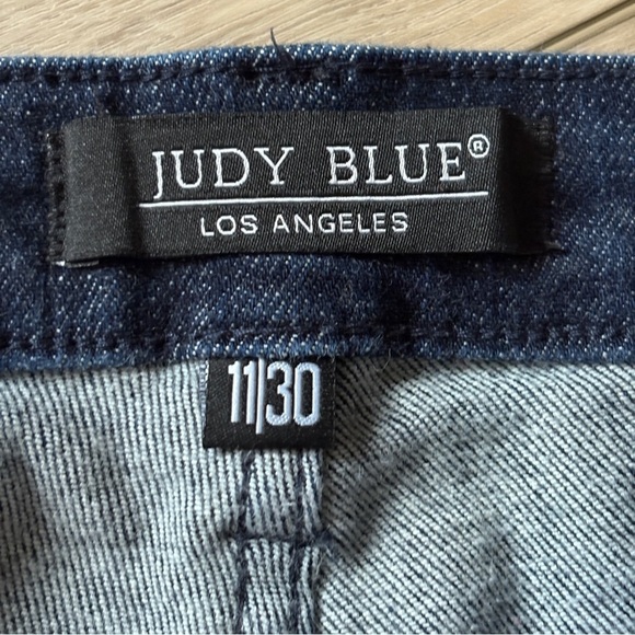 Judy Blue Dark Wash Jeans Size 11/30 Skinny Fit Stretch Raw Hem #JB88703 - Picture 5 of 8